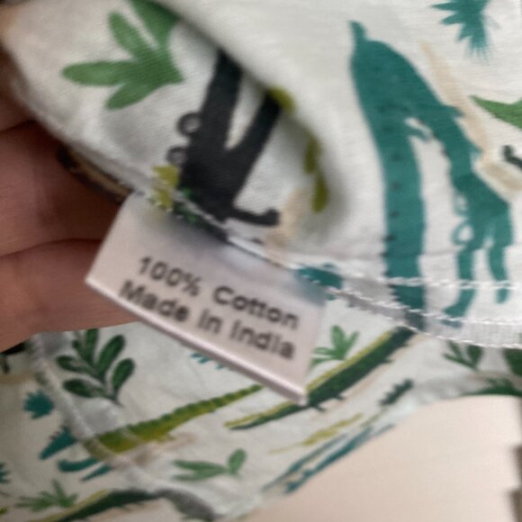 OM (Australian Brand) playful croc top. Sleeveless size 12/ Zoe top - Picture 8 of 14